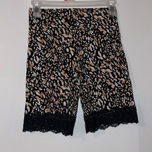 Biker shorts 2 time pattern